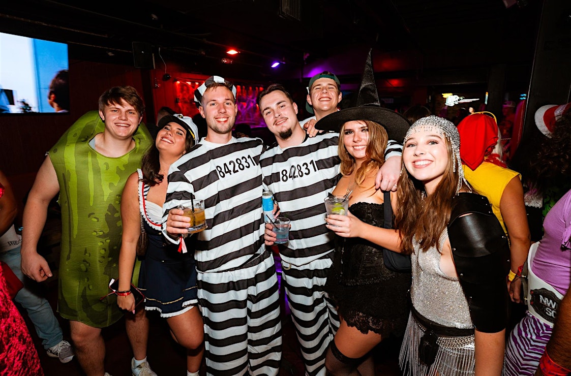 pictures from the Boo, Boise Idaho Halloween Bar Crawl.