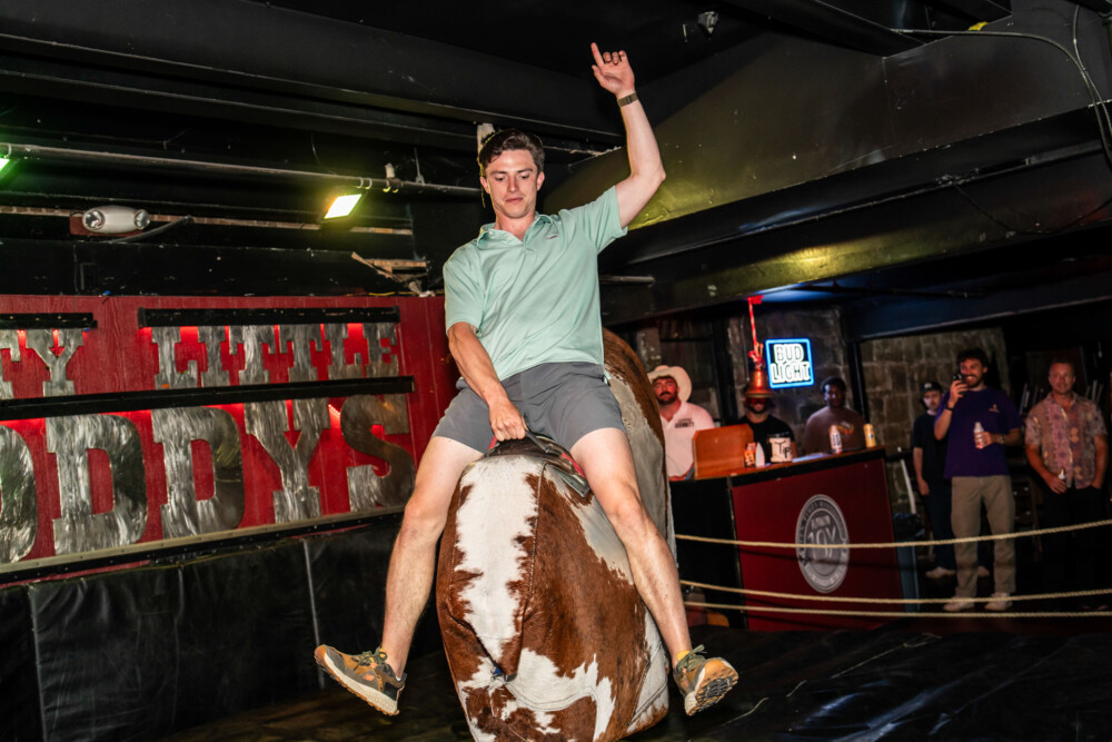 picture of people at Dirty Little Roddy's in Boise, Idaho