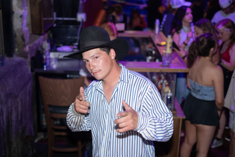 picture of people at Dirty Little Roddy's in Boise, Idaho