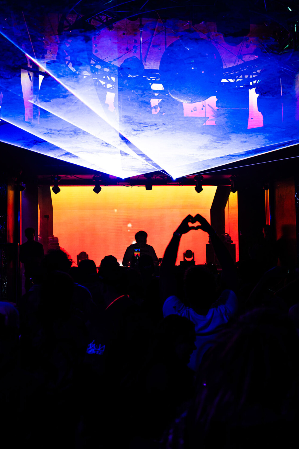 picture of Avello performing at StrangeLove, February 12 2026