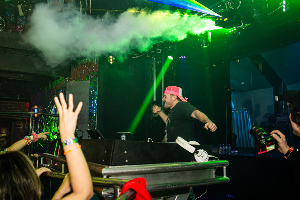 picture of Avello performing at StrangeLove, February 12 2026