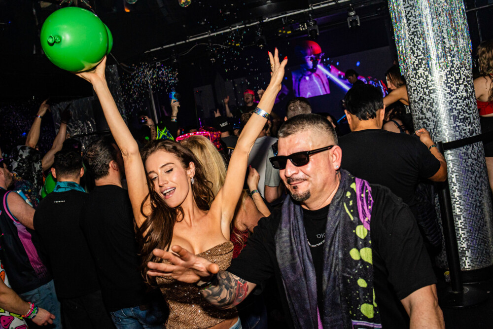 picture of Avello performing at StrangeLove, February 12 2026