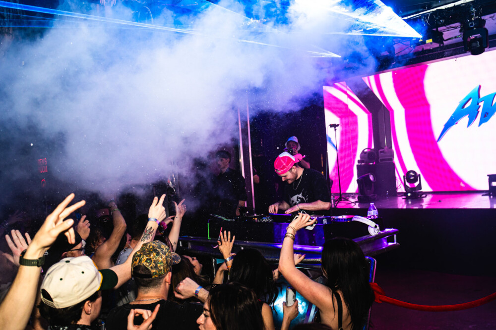 picture of Avello performing at StrangeLove, February 12 2026