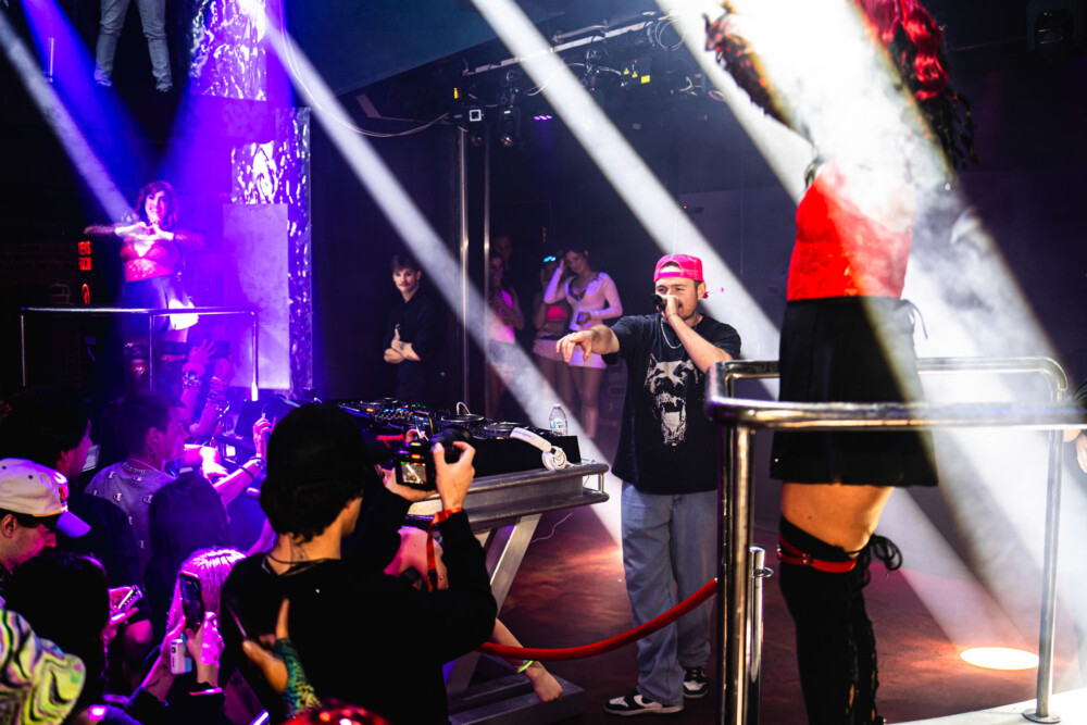 picture of Avello performing at StrangeLove, February 12 2026