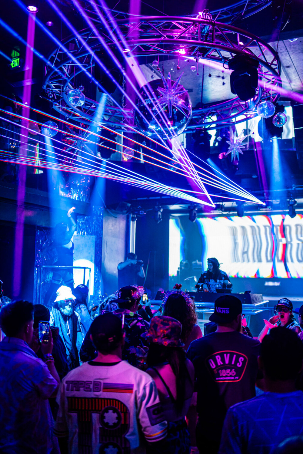 picture of Avello performing at StrangeLove, February 12 2026