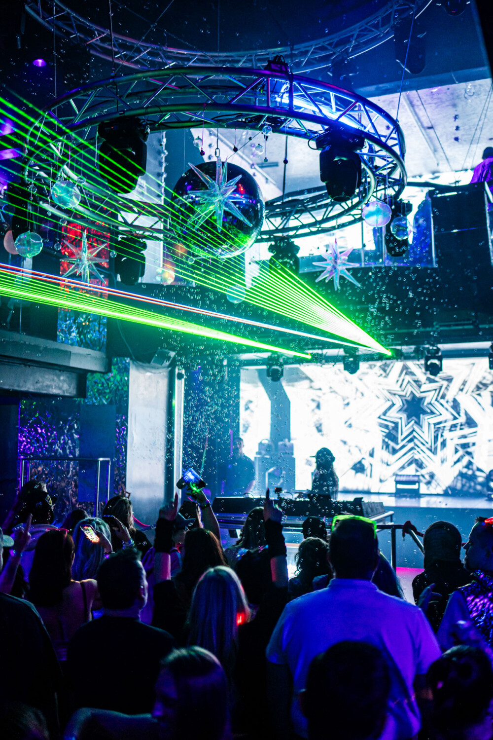 picture of Avello performing at StrangeLove, February 12 2026