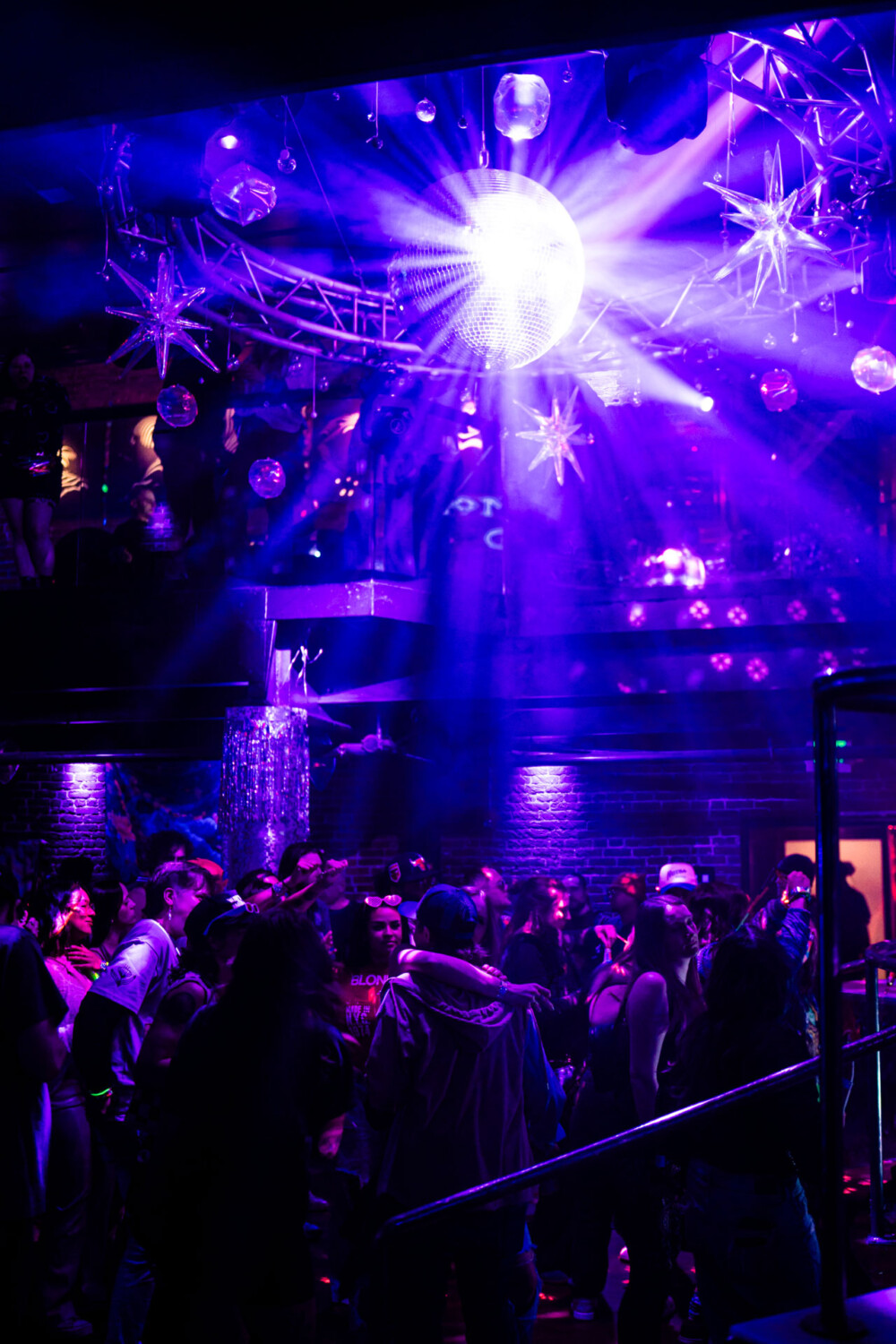 picture of Avello performing at StrangeLove, February 12 2026