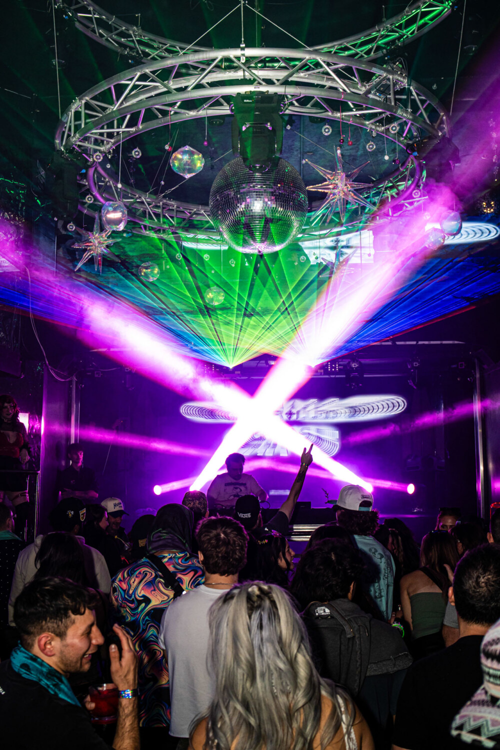 picture of Avello performing at StrangeLove, February 12 2026